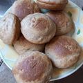 El cooksnap de marina brez cuando hizo Muffins de harina de almendras y banana.
