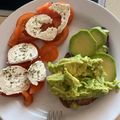 El cooksnap de Laura Ligero Baldomero cuando hizo Filete de atún con aguacate 🥑 🤤.