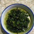 Cooksnap dari Desy Wahyuni untuk resep Sayur Daun singkong Bumbu Kuning
