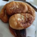 liliom1229 Cooksnap-ja, amikor elkészítette a(z) Töltött lángos receptet.