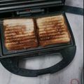 Ashii का कुकस्नैप जब उन्होंने ग्रील्ड सैंडविच (grilled sandwich recipe in Hindi) बनाया था।