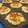 El cooksnap de Disfruta cocinando con Fernando cuando hizo Canapés crujientes de queso parmesano con hummus y chutney de cebolla caramelizada.
