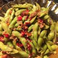 Cooksnap dari Tiara Rachmania untuk resep Edamame Tumis Lada Garam - Spicy Garlic Fry Edamame