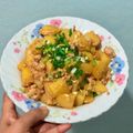 รูป Cooksnap ของ Mommam Freedom เมื่อเขาทำ มันฝรั่งผัดกระเทียมหมูสับ