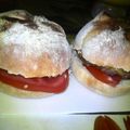 El cooksnap de Claudia Noelia Galarza cuando hizo Hamburguesas caseras con pan rústico.