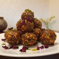 Alka Bhandari's cooksnap of when they made Dates and dry fruits ladoo.