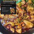 Cooksnap Sesimple Loralin semasa beliau membuat Paprik Ayam.