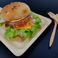 รูป Cooksnap ของ ratchata onwanla เมื่อเขาทำ เบอเกอร์ไก่พริกไทยดำโฮมเมด