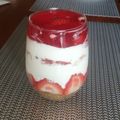 Szabó Anikó Cooksnap-ja, amikor elkészítette a(z) Epres mascarponés pohárkrém receptet.