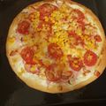 Zsófia Anna Markó-Vedrédi Cooksnap-ja, amikor elkészítette a(z) Egyszerű, gyors pizzatészta receptet.