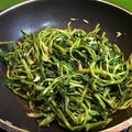 Cooksnap của Hương Lê khi họ làm theo món Rau Muống Xào Tỏi