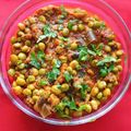 Sangita Vyas's cooksnap of when they made તુવેર રીંગણાં બટાકા નું શાક (Tuver Ringan Bataka Shak Recipe In Gujarati).