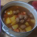 Cooksnap dari Tasia Sakuntala untuk resep Semur Bola Daging Sapi