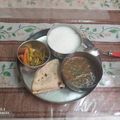 mitu madlani's cooksnap of when they made કાઠીયાવાડી ભાણું(Kathiyavadi thali recipe in gujarati).