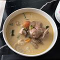 รูป Cooksnap ของ Suwanna Suwanmethawong เมื่อเขาทำ ต้มข่าไก่🐤🐤🐤