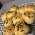 Cooksnap Suraini Boli semasa beliau membuat Roti Gebu.