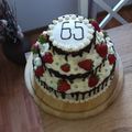 Dása Halušková Cooksnap-ja, amikor elkészítette a(z) Epres emeletes torta receptet.