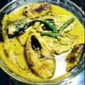 Swati Ganguly Chatterjee 's cooksnap of when they made ইলিশের পাতলা ঝোল (বেগুন ও আলু দিয়ে) (Ilisher patla jhol recipe in Bengali).