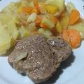 El cooksnap de Rocio Ibañez cuando hizo Carne a la cacerola con cebolla y papas a la española.