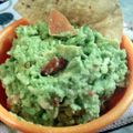 Brenda M. Castillo 's cooksnap of when they made Sammie's Game Day Guacamole.