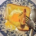 Cooksnap Nur Mardiah Amirah Az Zahra semasa beliau membuat Roti Sarang Burung Sandwic!.