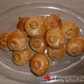 Cooksnap από triantafillenia στη συνταγή Γουρουνάκια αλμυρά, από ψωμί brioche