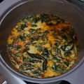 Cooksnap dari Amelia Oktavyanti untuk resep 106)sayur daun singkong teri kuah santan