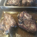 El cooksnap de tonitrek9 cuando hizo Codillo de cerdo adobado al horno.