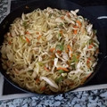 El cooksnap de akiles Rodríguez cuando hizo Tallarines con pollo, verduras y salsa de soja.