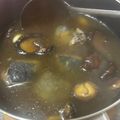 賴小孟 的 剝皮辣椒香菇雞湯（家常好湯）（低醣生酮餐）（月底省錢料理） cooksnap