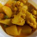 Mithi Roy's cooksnap of when they made আলু ফুলকপির তরকারি (Aloo fulkopir tarkari recipe in Bengali).