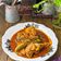 Cooksnap Anur Musa semasa beliau membuat Kari ayam pekat tanpa santan.