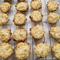 Idha Midayanthi's cooksnap of when they made Easy and Delicious Coconut Macaroons.