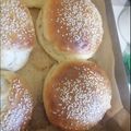 Anita Tóth Polyákné Cooksnap-ja, amikor elkészítette a(z) Házi hamburger zsemle és húspogácsa receptet.