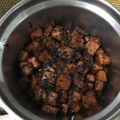 吳小白 的 蜜汁蒜香沙茶豆干 cooksnap