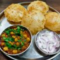 Arpi Joshi Rawal's cooksnap of when they made છોલે ભટુરે (Chhole Bhature Recipe In Gujarati).