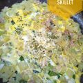 Cooksnap dari Mahda Isdiniar Pramudiani untuk resep Potatoes eggs skillet