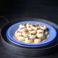 Cooksnap Dapur Yusfarisyia semasa beliau membuat Biskut Susu 3 bahan.