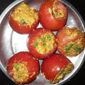 Anu Gupta का कुकस्नैप जब उन्होंने स्टफ्ड टोमेटोेै करी (stuffed tomato curry recipe in Hindi) बनाया था।