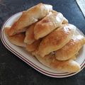 Cooksnap από Παναγιώτα Νιαρχάκου στη συνταγή Πιροσκί φούρνου με προζύμι και γέμιση πατάτας