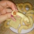 صورة من Lili Cee، شاركها بعد تجربة وصفة معمول الطحين بالشيرة (القطر)