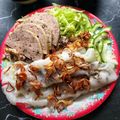 Cooksnap của Nguyễn Hoàng Yến khi họ làm theo món Bánh cuốn Bắc - nước chấm xương non hầm 🍖🍽🤤 (tráng bằng chảo)
