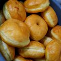 Cooksnap dari SiSipit Bojone EkoAlmustakim untuk resep Donat empuk, lembut ala JCO