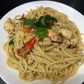 Cooksnap Nurul Kefftya semasa beliau membuat Spaghetti tomyam.