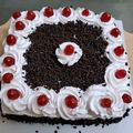Prachi Phadke Puranik's cooksnap of when they made Black Forest Cake.