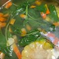 Cooksnap dari Kyla Sessi untuk resep Sayur bening bayam wortel jagung sederhana