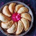 Rupa Tiwari का कुकस्नैप जब उन्होंने मावा गुंजिया(mawa gijiya recipe in hindi) बनाया था।