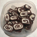 kulbirkaur का कुकस्नैप जब उन्होंने पार्ले-जी चॉकलेट स्विस रोल (Parle ji chocolate swiss roll recipe in hindi) बनाया था।