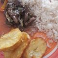 El cooksnap de Yessica Méndez cuando hizo Carne a la cacerola con cebolla y papas a la española.