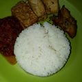 Cooksnap dari Nrlkholina Ayyub untuk resep Ayam, Tempe dan Tahu Penyet Ala Kaki Lima